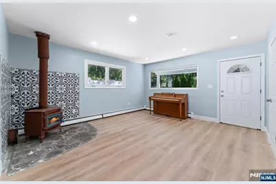 26 Rock Road, West Milford, NJ 07480 - Photo 4