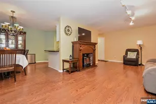 3-1 Vernon Ct, Waldwick, NJ 07463 - Photo 6
