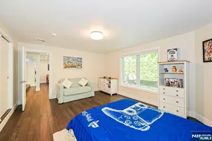 655 Floyd St, Englewood Cliffs, NJ 07632 - Photo 24