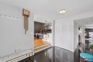 17 Arthur Dr, Rutherford, NJ 07070 - Photo 2