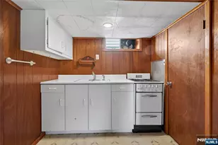 1089 23rd St, Paterson, NJ 07513 - Photo 26