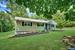 31 Fieldstone Dr, Ringwood, NJ 07456 - Photo 40