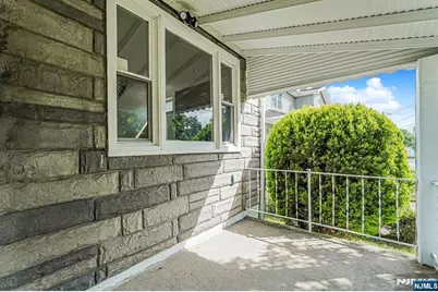 42 Long Valley Road, Lodi, NJ 07644 - Photo 4