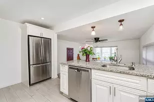 42 Long Valley Rd, Lodi, NJ 07644 - Photo 10