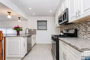 42 Long Valley Rd, Lodi, NJ 07644 - Photo 8