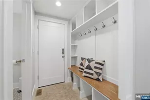 307 Farview Ave, Paramus, NJ 07652 - Photo 20