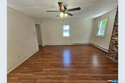 116 Railroad Avenue, Mahwah, NJ 07430 - Photo 16