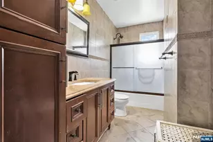 153 Mt Vernon St, Ridgefield Park, NJ 07660 - Photo 20