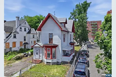 79 Cleveland Street, Orange, NJ 07050 - Photo 14