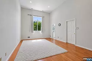 40 Rio Vista Dr, Allendale, NJ 07401 - Photo 22
