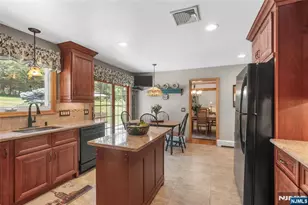 36 Underwood Rd, Montville Township, NJ 07045 - Photo 10