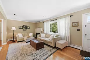 36 Calumet Ave, Oakland, NJ 07436 - Photo 4