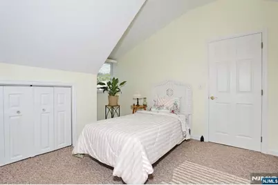 620 Ridgewood Road, Washington Township, NJ 07676 - Photo 20