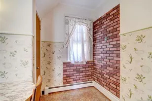 213 Kipp Ave, Elmwood Park, NJ 07407 - Photo 6