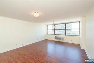 7004 Blvd East 39F, Guttenberg, NJ 07093 - Photo 18