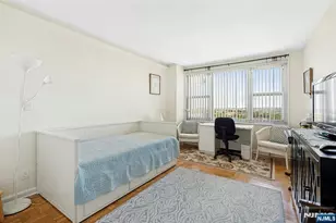 2000 Linwood Ave 17X, Fort Lee, NJ 07024 - Photo 16
