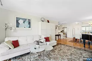 2000 Linwood Ave 17X, Fort Lee, NJ 07024 - Photo 10