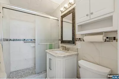 2000 Linwood Avenue 17X #17X, Fort Lee, NJ 07024 - Photo 14