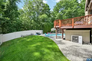 72 Agawam Dr, Wayne, NJ 07470 - Photo 36