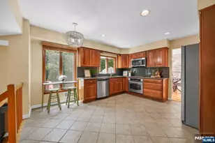 72 Agawam Dr, Wayne, NJ 07470 - Photo 10