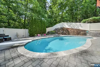 72 Agawam Drive, Wayne, NJ 07470 - Photo 38