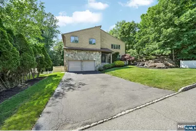 72 Agawam Drive, Wayne, NJ 07470 - Photo 42