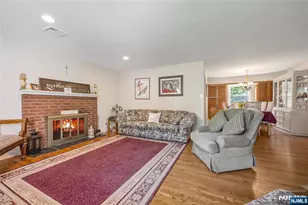 12 Waibel Dr, Allendale, NJ 07401 - Photo 4