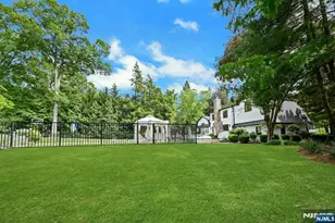 111 Hudson Ave, Tenafly, NJ 07670 - Photo 30