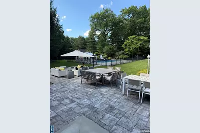 111 Hudson Avenue, Tenafly, NJ 07670 - Photo 32