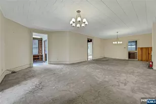 16 Mountain Ave, Montclair, NJ 07042 - Photo 6