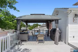 256 Raymond St, Hasbrouck Heights, NJ 07604 - Photo 34