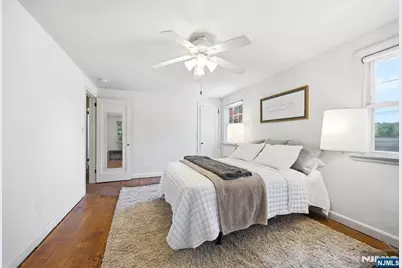 212 Grove Avenue, Verona, NJ 07044 - Photo 10