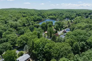 39 Broadway, West Milford, NJ 07480 - Photo 38