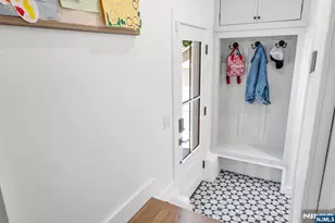 979 Salem Ln, Ridgewood, NJ 07450 - Photo 14