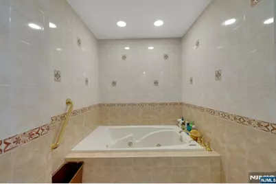 1530 Palisade Avenue 10F #10F, Fort Lee, NJ 07024 - Photo 20