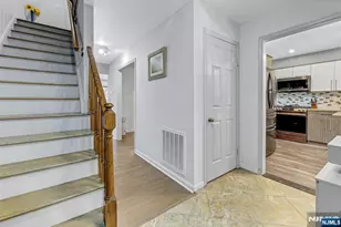 14 Chelsea Ct, Ramsey, NJ 07446 - Photo 4