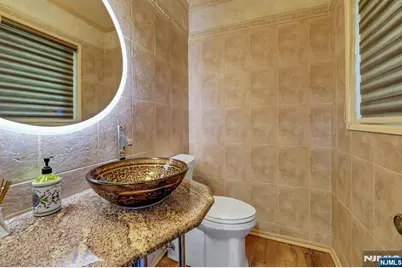 14 Chelsea Court, Ramsey, NJ 07446 - Photo 18