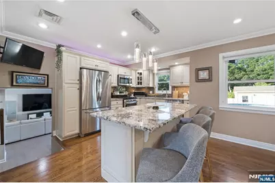 119 Rutgers Place, Clifton, NJ 07013 - Photo 10