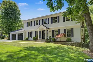 11 Goose Cove Ln, Ramsey, NJ 07446 - Photo 2