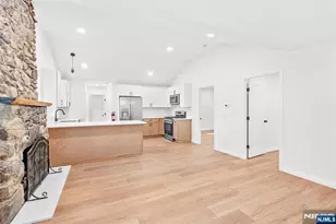 39 Old Rd, Ringwood, NJ 07456 - Photo 8