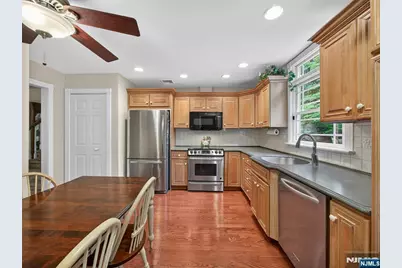 224 Oak Street, Ramsey, NJ 07446 - Photo 10