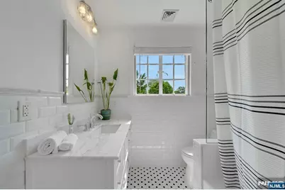 9 Parkway, Montclair, NJ 07042 - Photo 44