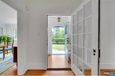 9 Parkway, Montclair, NJ 07042 - Photo 12
