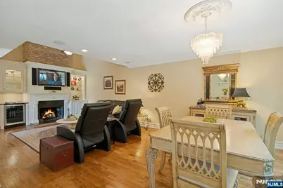 111 Storms Drive, Mahwah, NJ 07430 - Photo 10