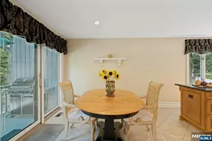 111 Storms Dr, Mahwah, NJ 07430 - Photo 16
