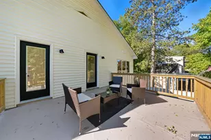 42 Howland Ave, River Edge, NJ 07661 - Photo 30