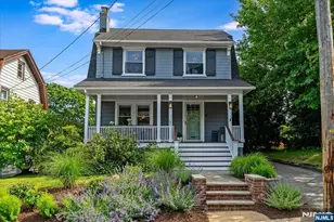 40 Comley Pl, Bloomfield, NJ 07003 - Photo 2