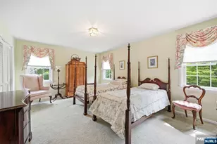 16 Pinecrest Dr, Woodcliff Lake, NJ 07677 - Photo 16