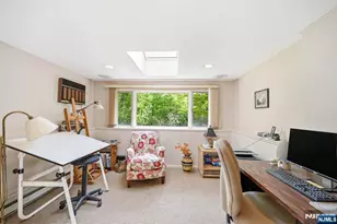 16 Pinecrest Dr, Woodcliff Lake, NJ 07677 - Photo 22