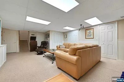 211 Yorktowne Court 211F #211F, Washington Township, NJ 07676 - Photo 18